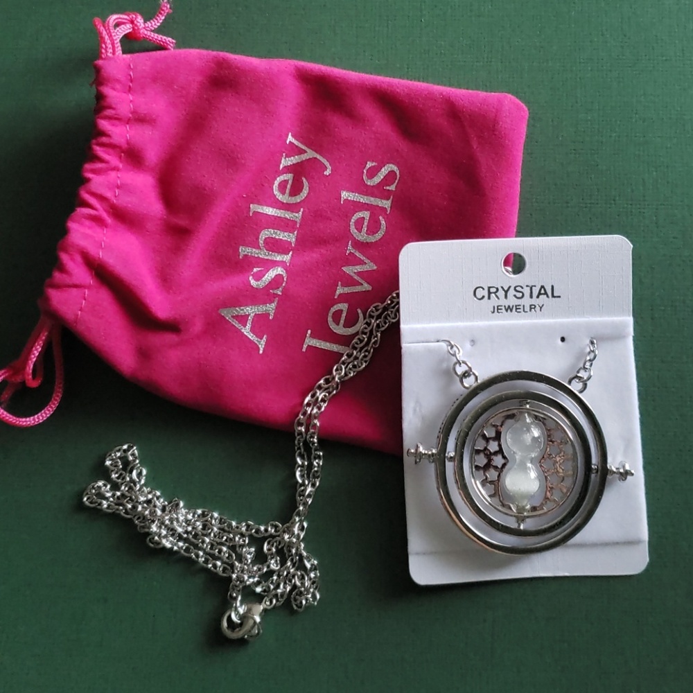 Hourglass necklace